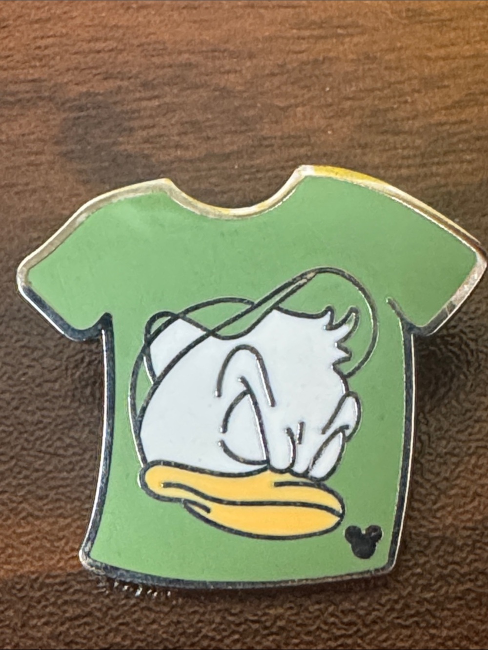 5/$25 Disney DuckTales Louie Duck T-Shirt Pin